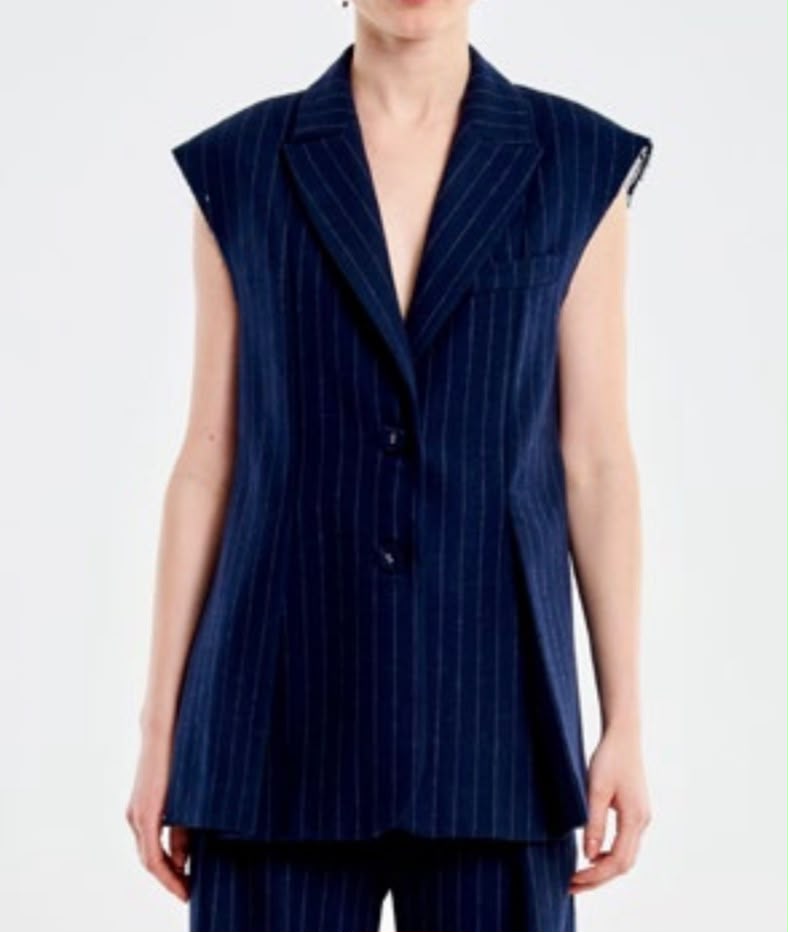 GILET SMANICATO SOLO TRE