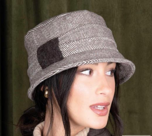 CAPPELLO PAILLETTES MANIFATTURA PRIMAVESI